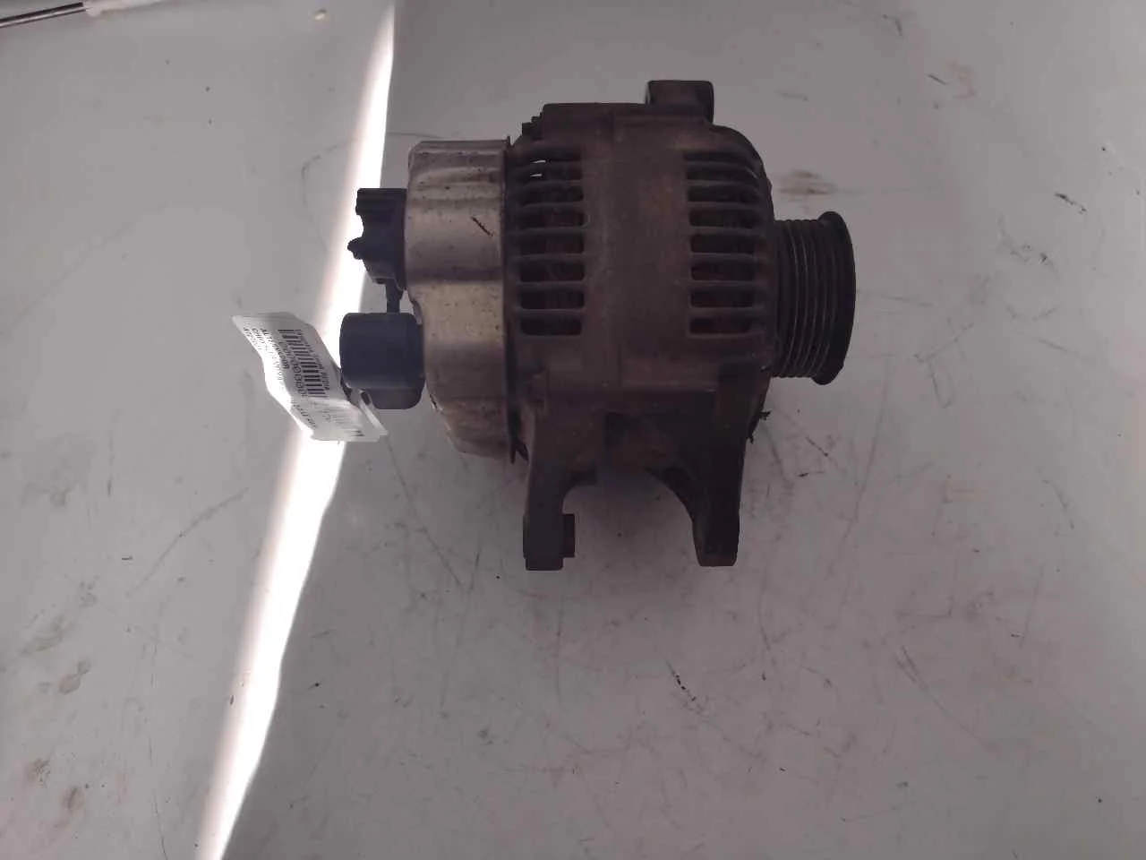 Foto de ALTERNADOR CHRYSLER VOYAGER GS referencia 4727221