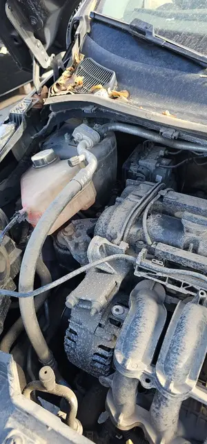 Foto de AMORTIGUADOR DELANTERO DERECHO FORD FIESTA (CNN) 1.25 16V CAT (82 CV / 60 KW)