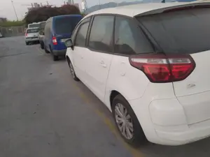 Foto de LUNA TRASERA IZQUIERDA CITROEN C4 PICASSO 1.6 HDi FAP (112 CV / 82 KW) referencia 9203HF