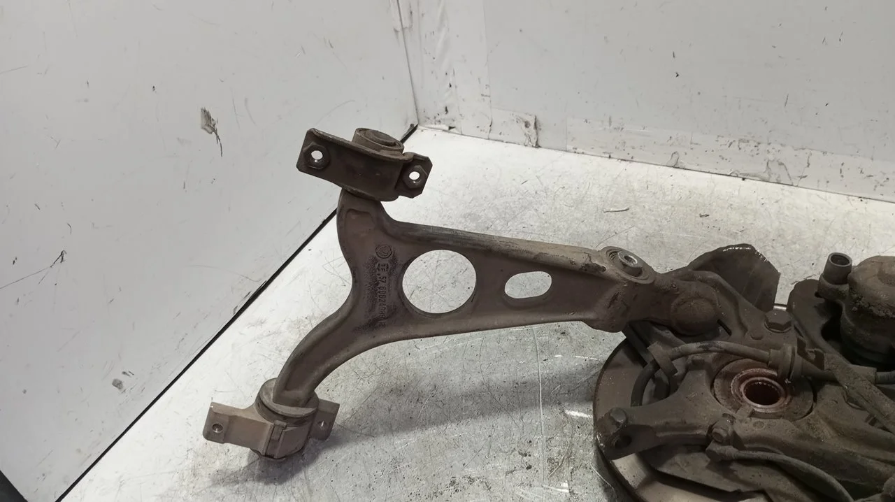 Foto de BRAZO SUSPENSION DELANTERO DERECHO ALFA ROMEO 147 (190) 1.6 16V CAT (105 CV / 77 KW) referencia 5760624988R