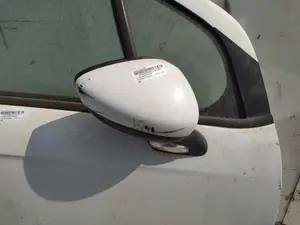 Foto de RETROVISOR DERECHO CITROEN C3 1.4 HDi (68 CV / 50 KW)