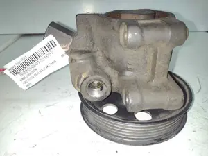 Foto de BOMBA DIRECCION FORD FOCUS BERLINA (CAK) 1.8 TDDI Turbodiesel CAT (90 CV / 66 KW) referencia HBDFX