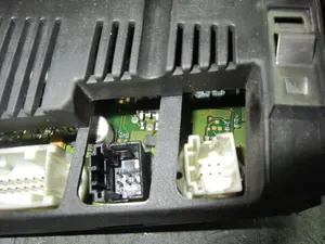 Foto de MANDO CALEFACCION / AIRE ACONDICIONADO BMW SERIE 3 COMPACTO (E46) M47N204D4 referencia 64116916882 foto 3