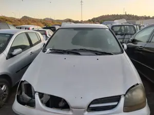 Foto de CAPO NISSAN ALMERA TINO (V10M) 2.2 dCi Diesel CAT (112 CV / 82 KW) referencia 651004U130
