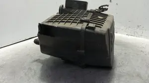 Foto de CAJA FILTRO AIRE AUDI A1 (8X1) 1.6 TDI (105 CV / 77 KW) referencia 6R0129601C foto 4