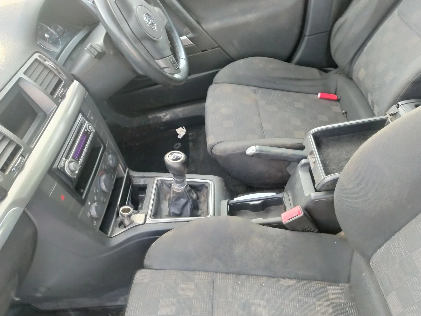 Foto de PALANCA CAMBIO OPEL VECTRA C CARAVAN 2.2 16V CAT (Z 22 YH / LCH) (155 CV / 114 KW) referencia 24456029
