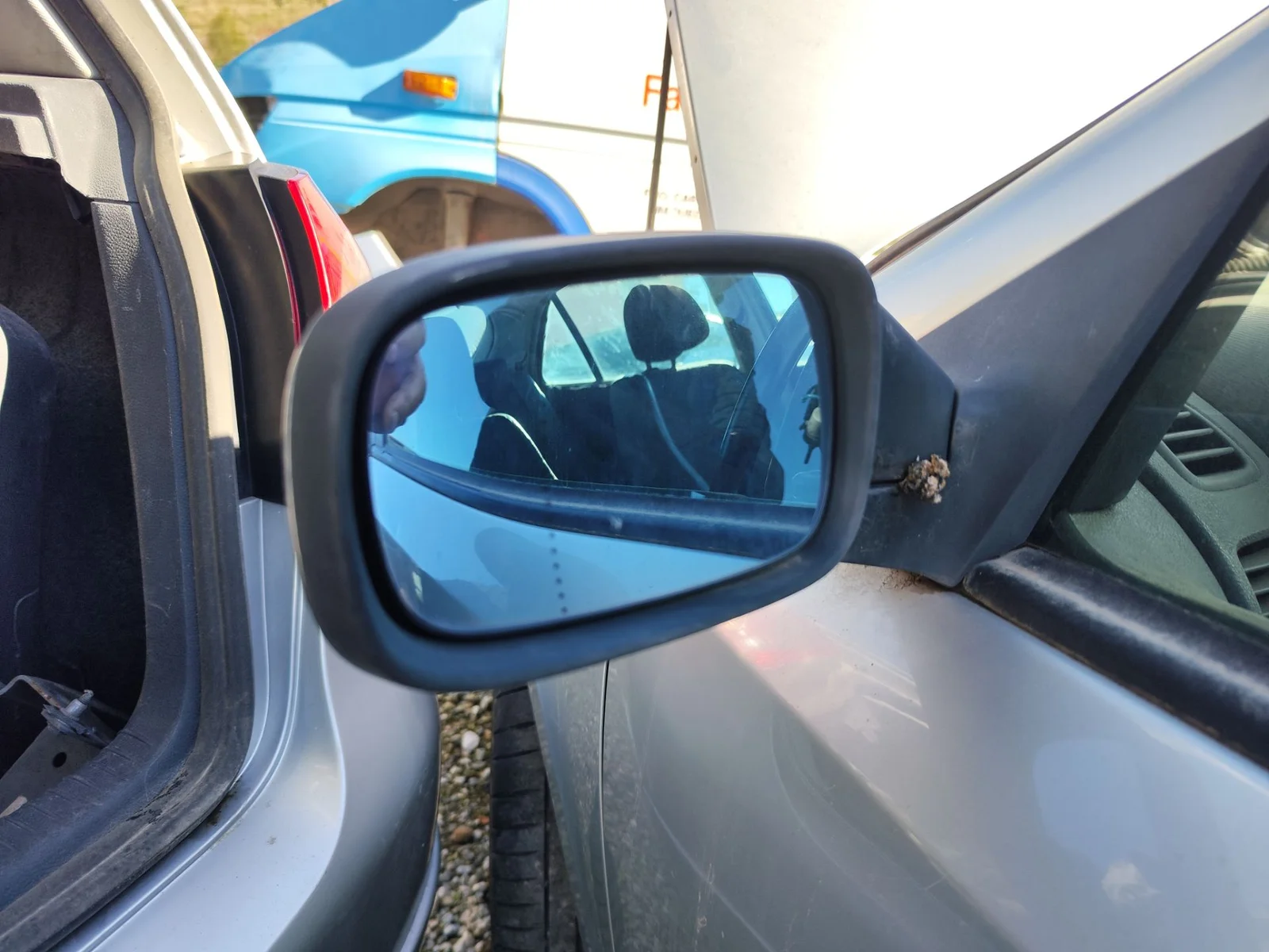 Foto de RETROVISOR IZQUIERDO RENAULT LAGUNA II (BG0) 1.8 CAT (120 CV / 88 KW)