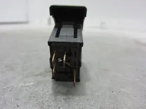 Foto de WARNING OPEL ASTRA G BERLINA 2.0 DTI (101 CV / 74 KW) referencia 09131728 foto 2