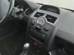Foto de CENTRALITA AIRBAG RENAULT MEGANE II BERLINA 5P 1.6 CAT (113 CV / 83 KW) referencia 7701069906