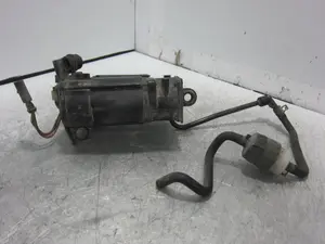 Foto de BOMBA SUSPENSION MERCEDES-BENZ CLASE S (BM 220) BERLINA 5.0 V8 24V CAT (306 CV / 225 KW) referencia 211320030401 foto 6
