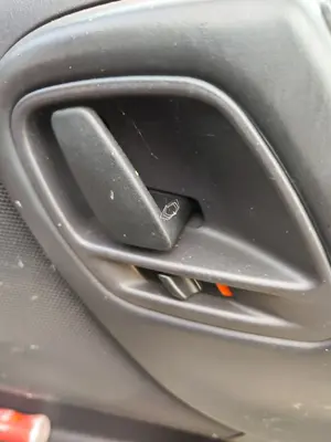 Foto de MANETA INTERIOR DELANTERA DERECHA JEEP GRAND CHEROKEE (WJ/WG) 4.0 CAT (190 CV / 140 KW)
