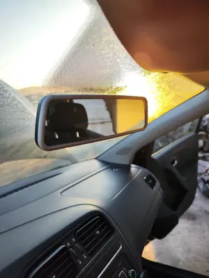 Foto de RETROVISOR INTERIOR VOLKSWAGEN POLO V (6R1) 1.2  (60 CV / 44 KW)