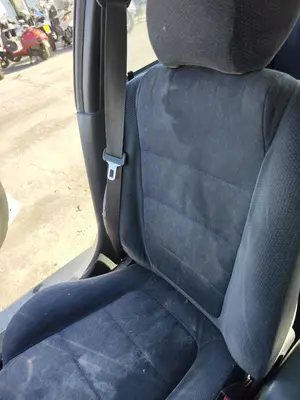 Foto de ASIENTO DELANTERO DERECHO TOYOTA COROLLA (E11) 2.0 Turbodiesel CAT (90 CV / 66 KW) foto 3