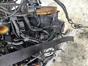 Foto de MOTOR COMPLETO CITROEN C5 BERLINA referencia 4HX foto 3