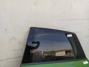 Foto de LUNA TRASERA DERECHA PORSCHE MACAN (95BA) referencia 43R002092