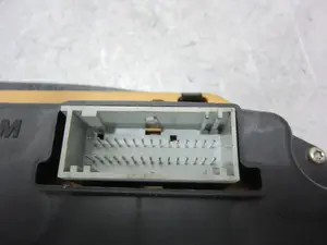 Foto de CUADRO INSTRUMENTOS RENAULT CLIO II FASE I (B/CB0) 1.2 (58 CV / 43 KW) referencia 216501761 foto 2