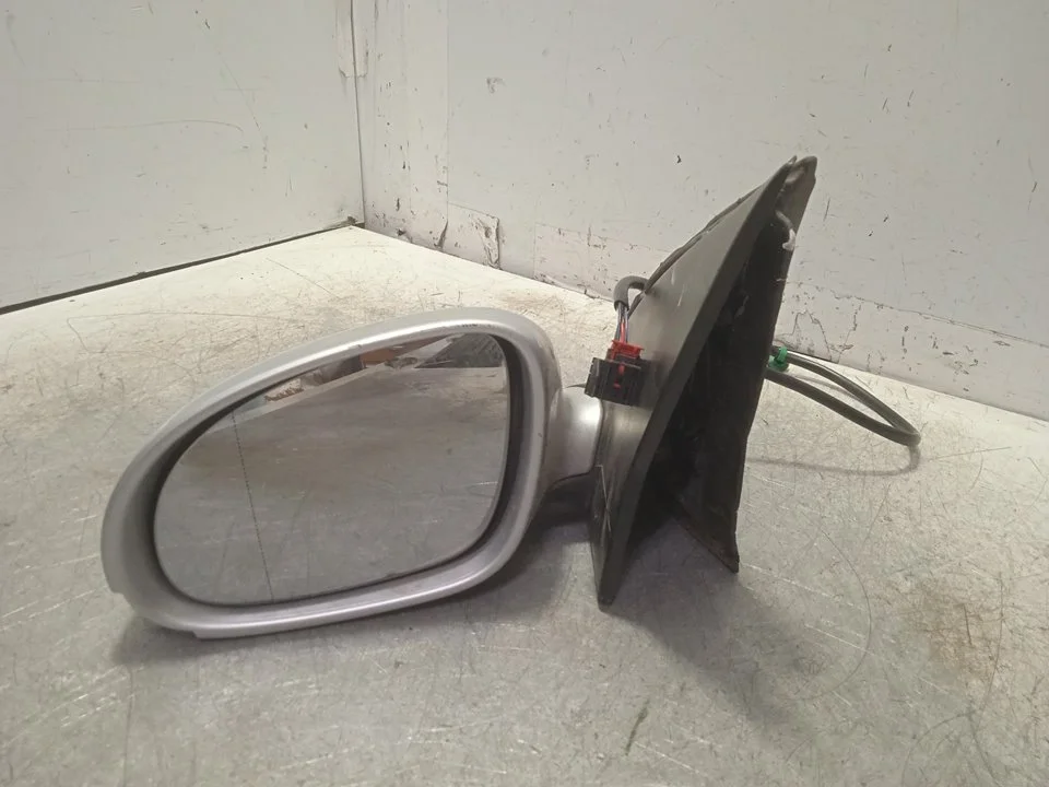 Foto de RETROVISOR IZQUIERDO VOLKSWAGEN GOLF V (1K1)(10.2003) referencia 1K0857933