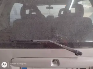 Foto de BRAZO LIMPIA TRASERO SUZUKI IGNIS (RG/FH) 1.3 CAT (83 CV / 61 KW)