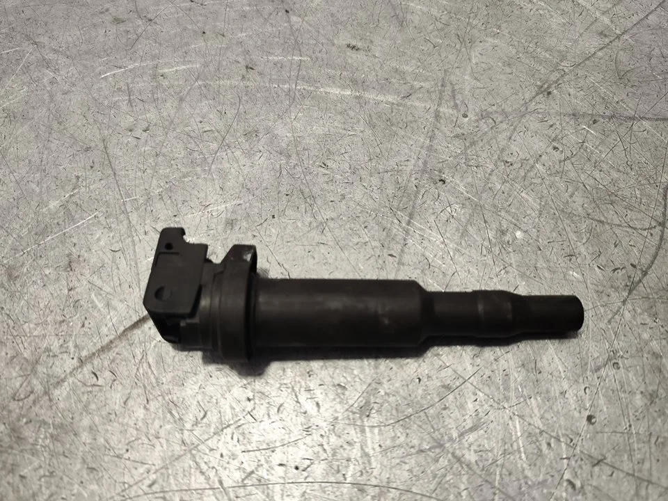Foto de BOBINA ENCENDIDO BMW SERIE 3 BERLINA (E46) 2.2 24V CAT (170 CV / 125 KW) referencia 759493780