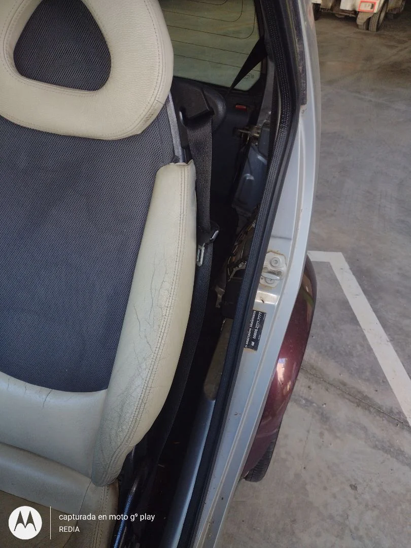 Foto de CINTURON SEGURIDAD DELANTERO IZQUIERDO SMART FORTWO COUPE 0.7 Turbo CAT (61 CV / 45 KW)