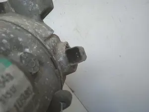 Foto de COMPRESOR AIRE ACONDICIONADO PEUGEOT 307 BERLINA (S2) referencia 9651910980 foto 5