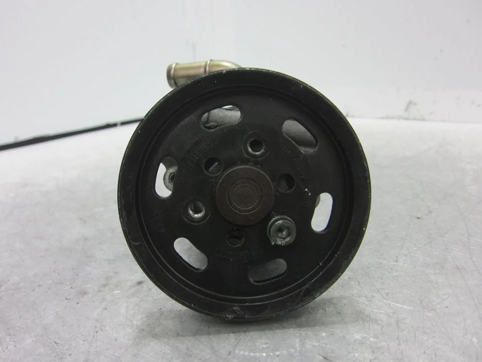 Foto de BOMBA DIRECCION AUDI A3 (8L) referencia 038145255