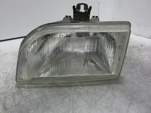 Foto de FARO IZQUIERDO FORD FIESTA BERL./COURIER 1.3 CAT (60 CV / 44 KW) referencia UPM60GF13 foto 1