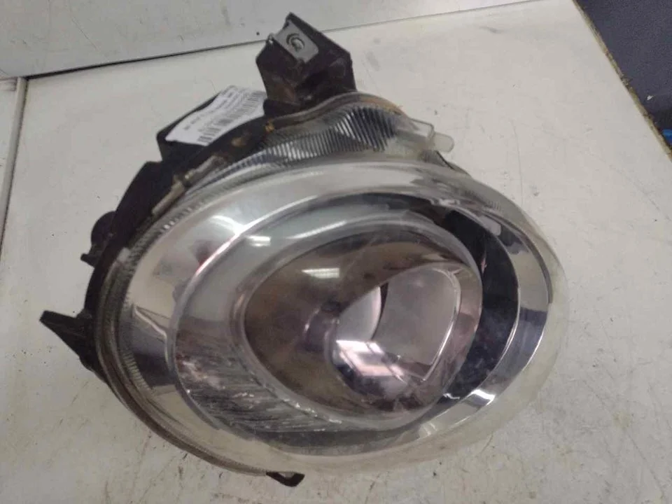 Foto de FARO IZQUIERDO FIAT 500L (351) WAGON referencia 81539001