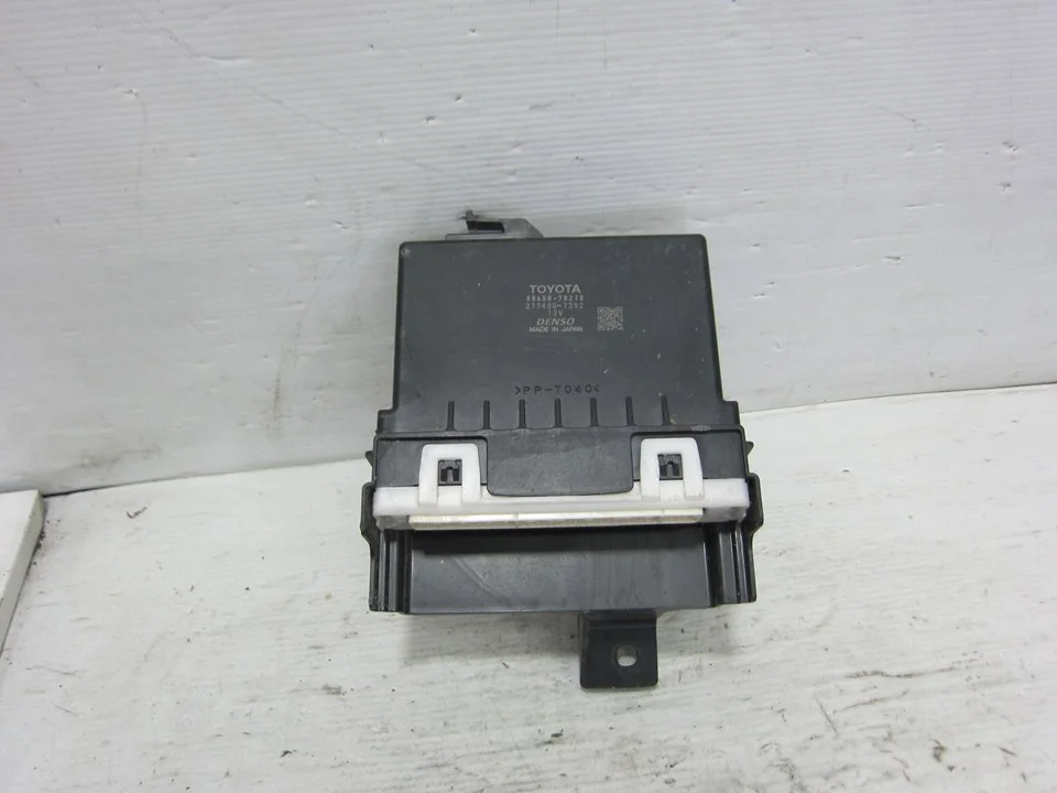Foto de MODULO ELECTRONICO LEXUS NX (AZ10) referencia 8865078210