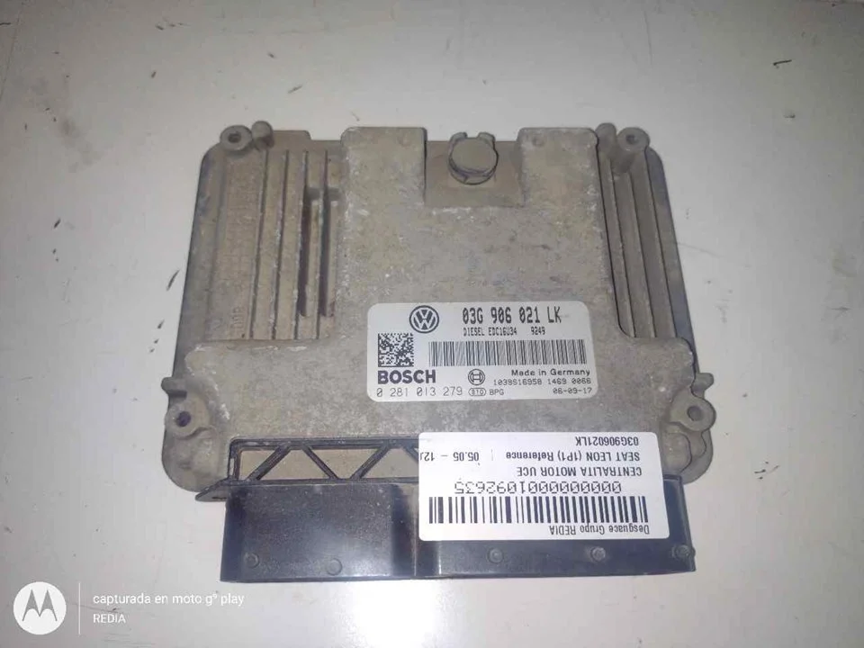 Foto de CENTRALITA MOTOR UCE SEAT LEON (1P1) 1.9 TDI (105 CV / 77 KW) referencia 03G906021LK