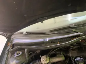 Foto de BRAZO LIMPIA DELANTERO DERECHO VOLKSWAGEN GOLF IV BERLINA (1J1)(10.1997) 1.9 TDI (101 CV / 74 KW) referencia 1J1955410D