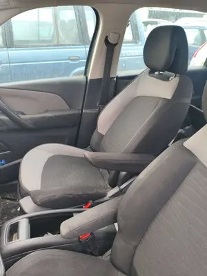 Foto de ASIENTO DELANTERO DERECHO CITROEN C4 PICASSO/SPACETOURER 1.6 HDi FAP (92 CV / 68 KW)