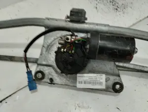Foto de MOTOR LIMPIA TRASERO CITROEN XSARA PICASSO 2.0 HDi CAT (RHY / DW10TD) (90 CV / 66 KW) referencia 0390241382 foto 4