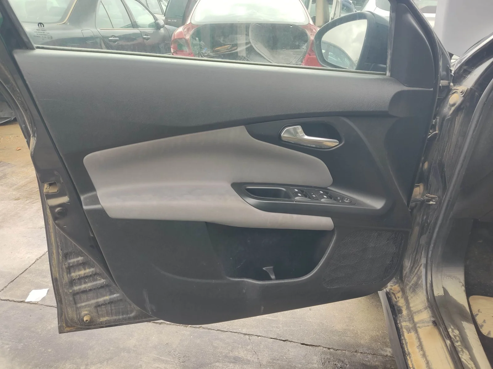 Foto de GUARNECIDO PUERTA DELANTERA IZQUIERDA FIAT II TIPO (356) BERLINA 1.4 (95 CV / 70 KW) referencia 0735668624