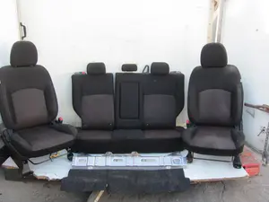 Foto de JUEGO ASIENTOS COMPLETO MITSUBISHI ASX (GA0W) 1.6 CAT (117 CV / 86 KW)