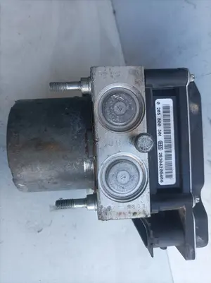 Foto de ABS PEUGEOT 307 (S1)(04.2001) 2.0 16V CAT (136 CV / 100 KW) referencia 0265800301 foto 3