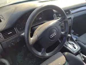 Foto de VOLANTE AUDI A6 AVANT (4B5) 2.5 V6 24V TDI (150 CV / 110 KW) referencia 4B0419091RFKZ