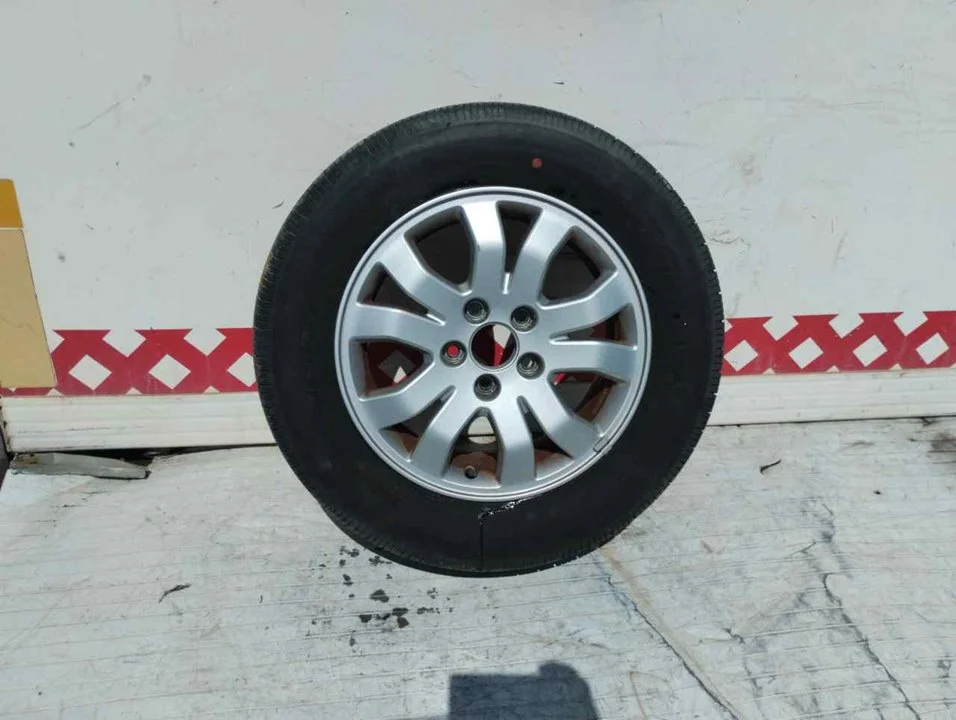 Foto de RUEDA DE REPUESTO HONDA CR-V (RD8) 2.0 VTEC CAT (150 CV / 110 KW) referencia S9A665A