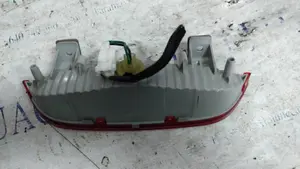 Foto de LUZ CENTRAL DE FRENO KIA PICANTO (SA) referencia 92750070 foto 3