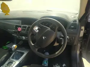 Foto de CALEFACCION ENTERA NORMAL RENAULT LAGUNA III COUPE 2.0 dCi Diesel FAP (150 CV / 110 KW)