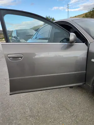 Foto de PUERTA DELANTERA DERECHA AUDI A6 BERLINA (4B2) 2.4 V6 30V (165 CV / 121 KW) foto 2