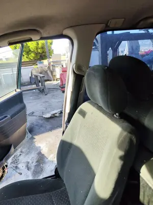 Foto de CINTURON SEGURIDAD DELANTERO DERECHO OPEL ZAFIRA A 2.0 DTI (101 CV / 74 KW) referencia 13122625