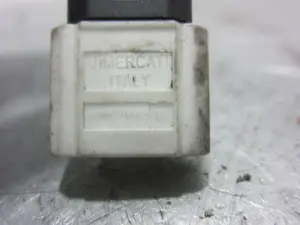Foto de INTERRUPTOR RENAULT MODUS I 1.5 dCi Diesel (82 CV / 60 KW) referencia 8200276361 foto 3