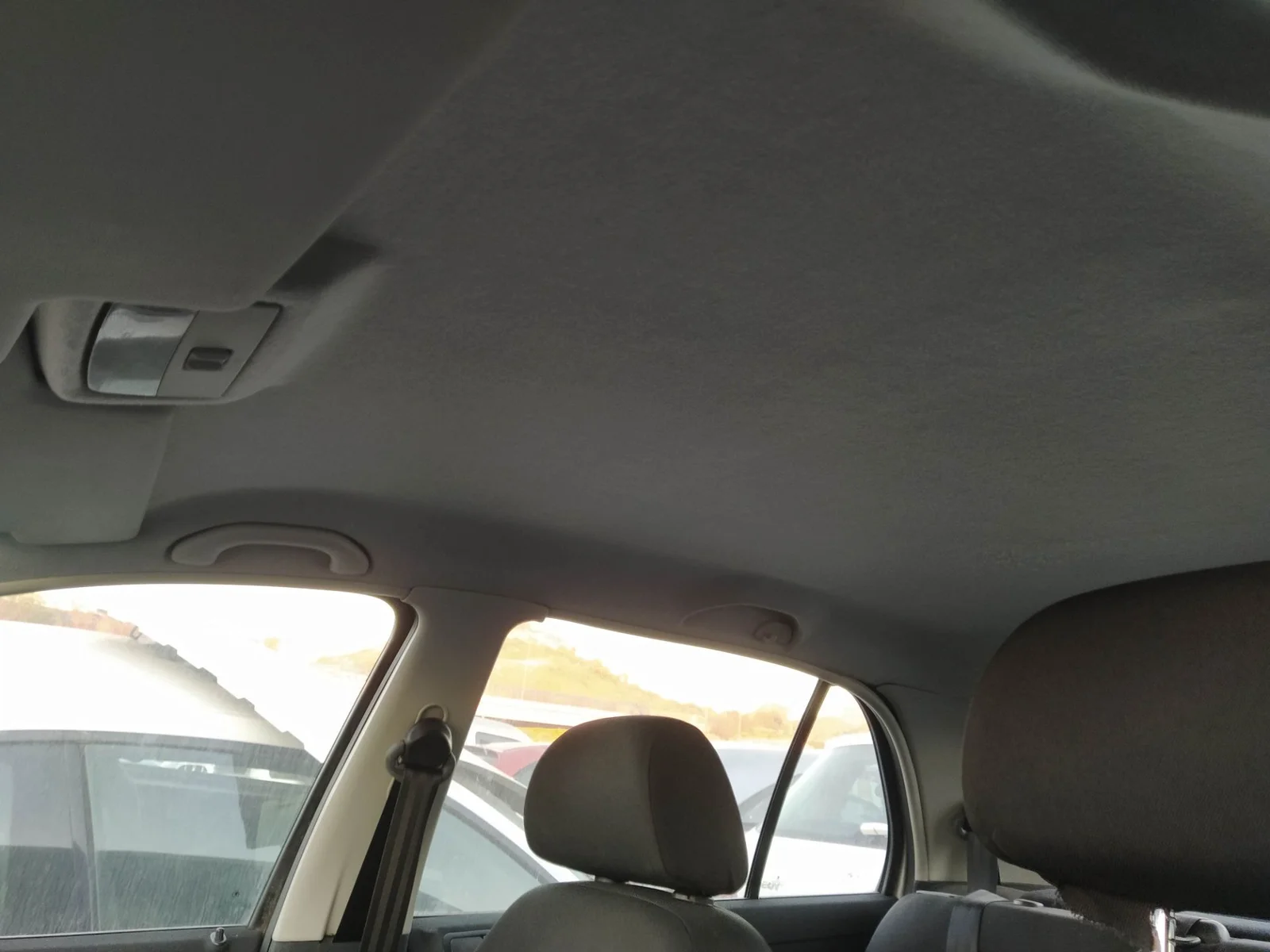 Foto de ASIDERO TECHO TRASERO IZQUIERDO SKODA FABIA (6Y2/6Y3) 1.4 TDI (69 CV / 51 KW) referencia 6Y0857607N 9G0