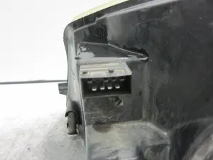 Foto de FARO DERECHO PEUGEOT PARTNER (S2) 1.9 Diesel (69 CV / 51 KW) referencia 9644150880 foto 4