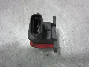 Foto de INTERRUPTOR PEUGEOT 206 1.6 (88 CV / 65 KW) referencia 1477226080 foto 3