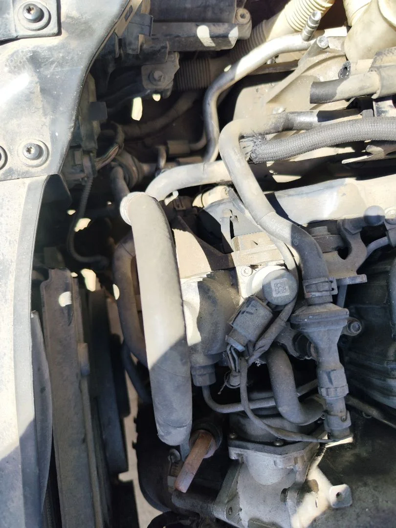 Foto de TUBOS AIRE ACONDICIONADO VOLKSWAGEN GOLF VI (5K1)(10.2008) 2.0 TDI (110 CV / 81 KW) referencia 1K0820721CA