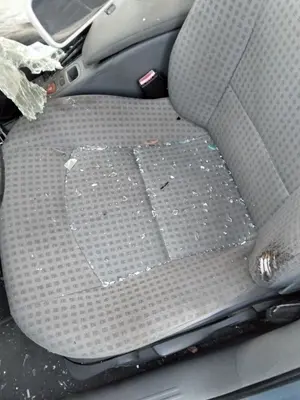 Foto de ASIENTO DELANTERO IZQUIERDO RENAULT LAGUNA II (BG0) 1.9 dCi Diesel CAT (101 CV / 74 KW)