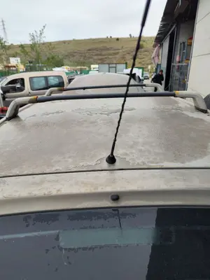 Foto de ANTENA PEUGEOT 307 BERLINA (S2) 1.6 16V HDi (90 CV / 66 KW) referencia 6561A0 foto 3