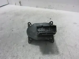 Foto de MANDO LUCES FORD TOURNEO CONNECT (TC7) 1.8 TDCi CAT (90 CV / 66 KW) referencia YC1T13A024EB foto 4